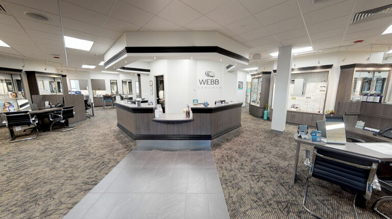 webb-eyecare-gallery1-min